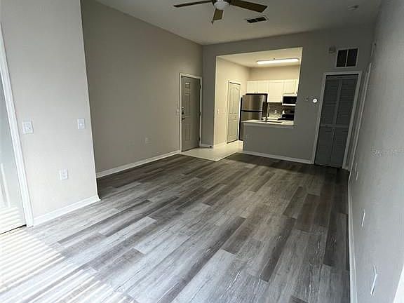 5th image of 6137 Metrowest Blvd Unit 303