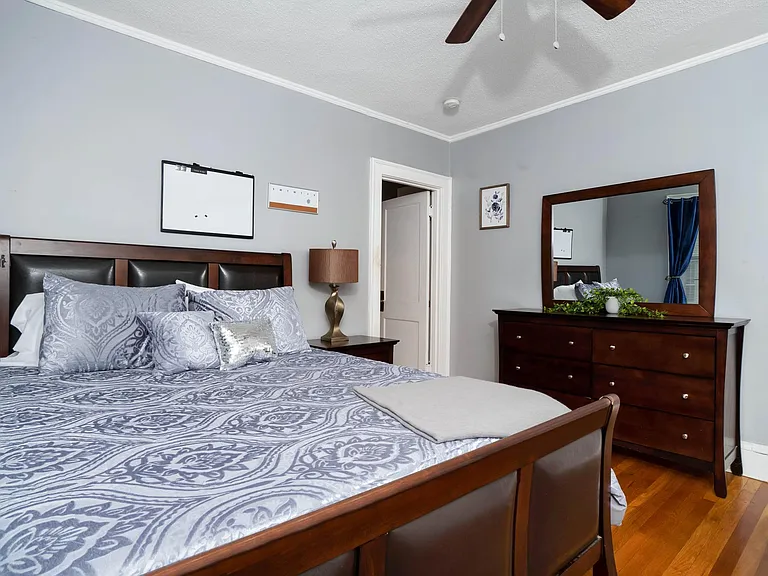 367 W Preston St #1 — Photo 8