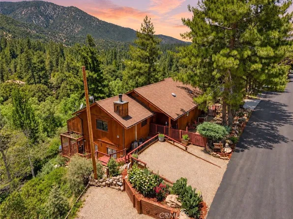 2431 Antelope Way, Pine Mountain Club, CA 93222