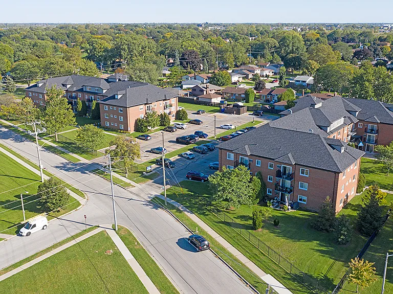 1116 Garden Court Dr — Photo 13
