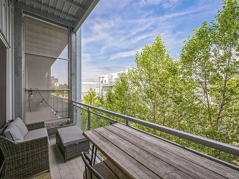 2525 Arapahoe St #213 — Photo 23