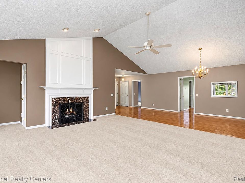 39626 Glenview Ct, photo 13