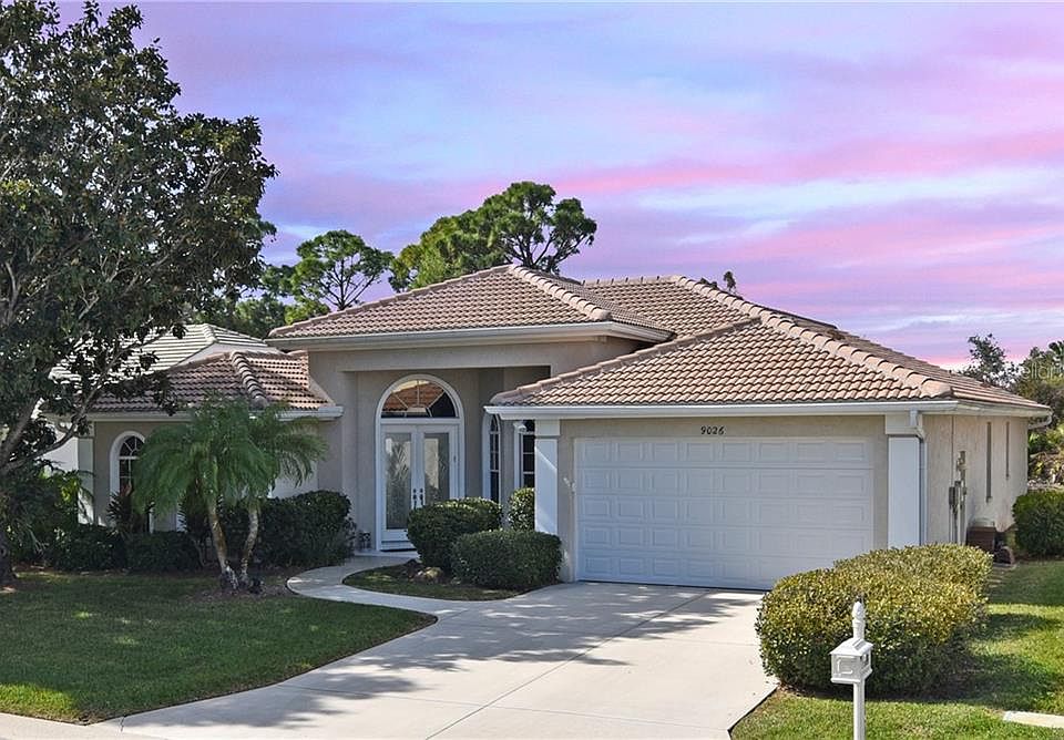 1st image of 9026 Huntington Pointe Dr