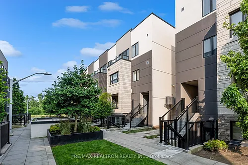1135 Cooke Blvd Photo 1