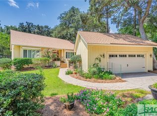 26 Cricket Ct, Savannah, GA 31411