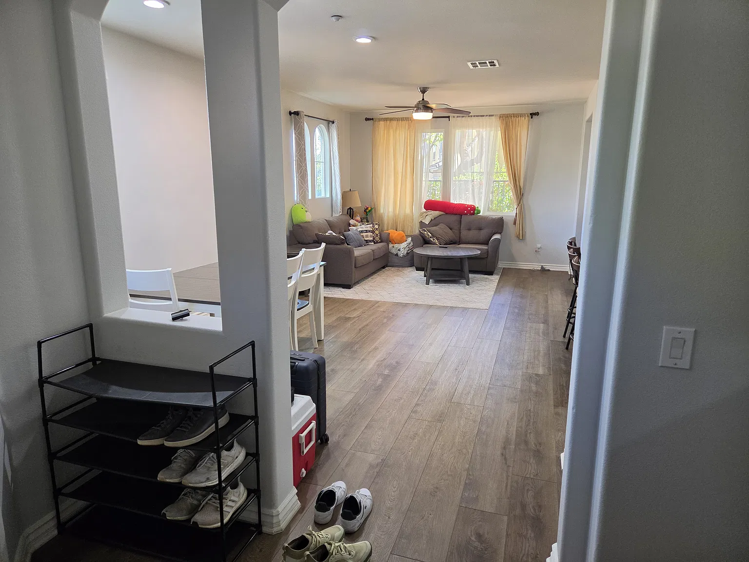 3 bed, 1560 sqft, $3,650 — Photo 4
