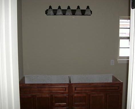 1st image of 6 Slifer Ln