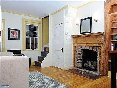 2nd image of 258 S Quince St