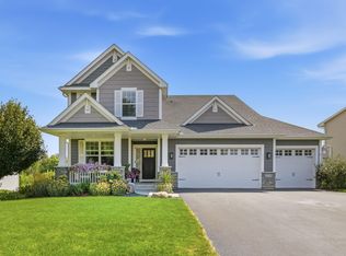 2238 Sorrel Ct, Victoria, MN 55386