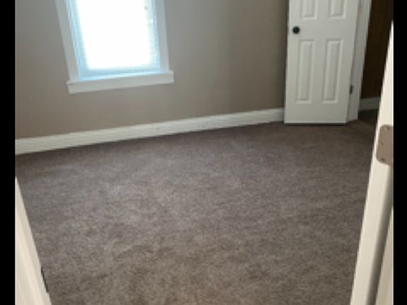 4th image of 3832 Elm St APT 2