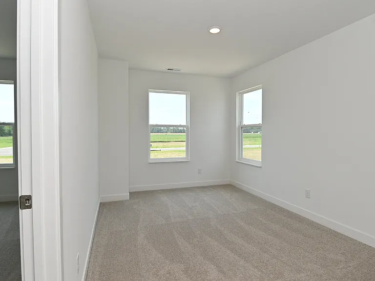 8118 Ridge Line Dr — Photo 40