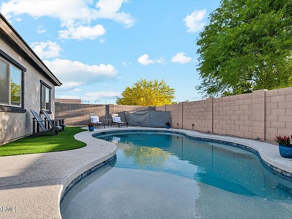 3rd image of 18630 N DESERT WILLOW Drive