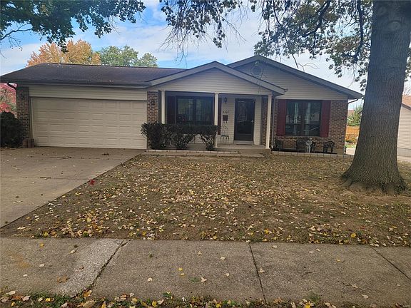 2nd image of 3307 Tom Sawyer Dr
