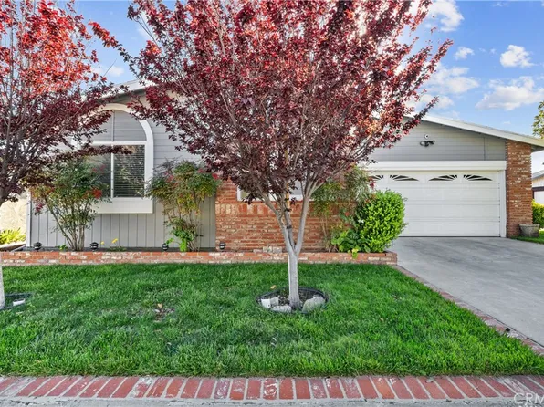 32045 Quartz Ln, Castaic, CA 91384