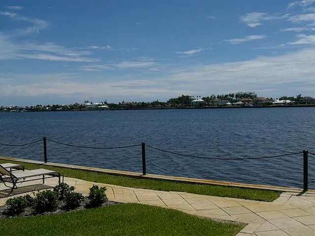 160 Yacht Club Way #211 — Photo 24