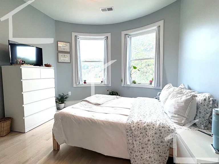 7 University Rd #1A — Photo 8