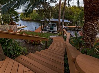 9720 Fleming Grant Rd, Micco, FL 32976