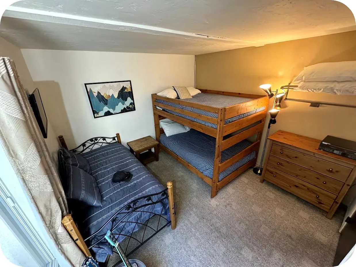 2 bed, 1107 sqft, $3,500 — Photo 3