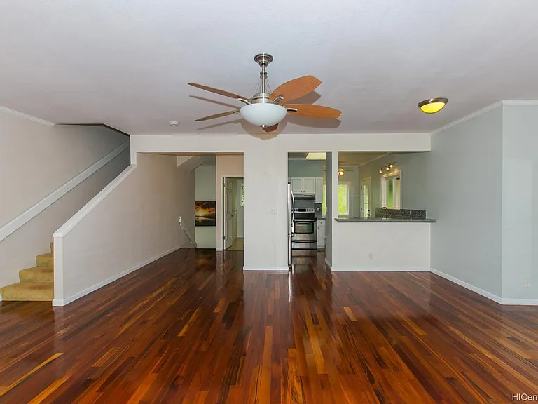 99-1383 Aiea Heights Dr — Photo 4