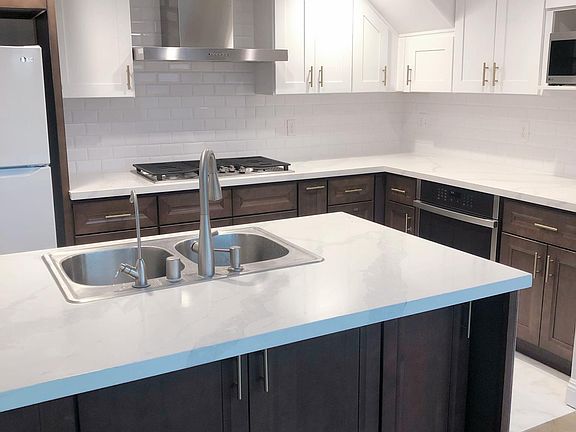 Newly Remodeled Kitchen