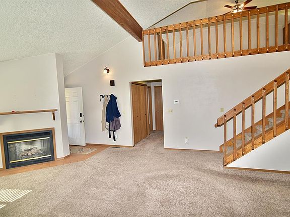 3rd image of 1035 Margo Court #F