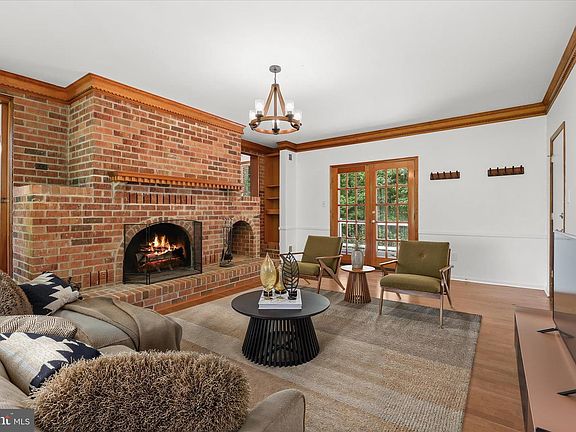 4th image of 6531 River Clyde Dr