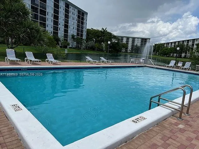 2226 N Cypress Bend Dr #210 — Photo 36