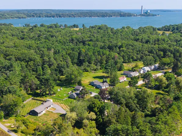272 Princes Point Road, Yarmouth, ME 04096