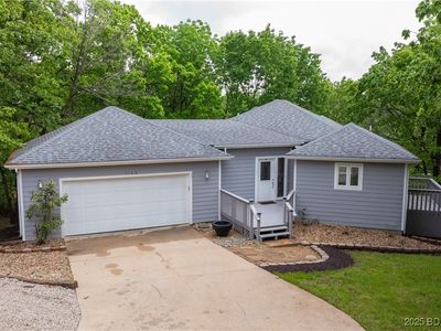 2158 Peninsula Ct, Osage Beach, MO, 65065