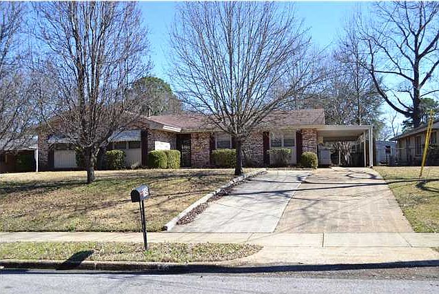 1st image of 749 Forestdale Dr.