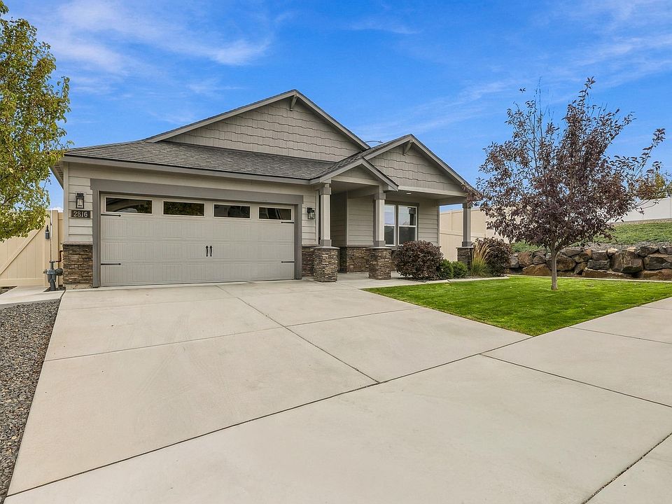 1st image of 2816 Chelan Loop