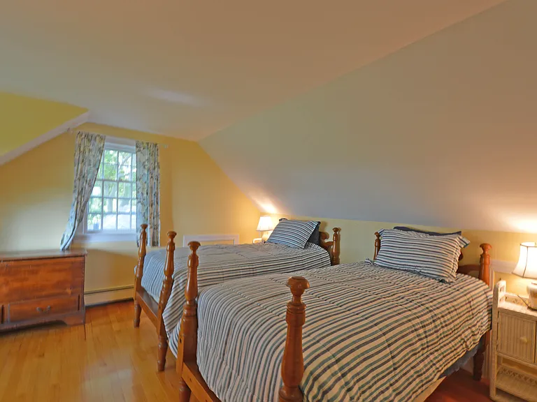 29 Fishers Ln — Photo 20