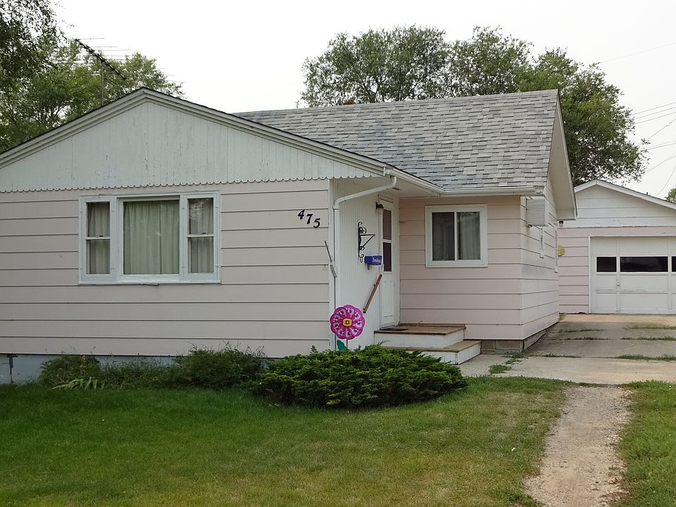 1st image of 475 7th Ave NW