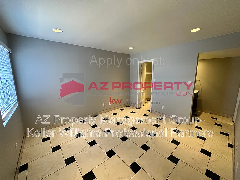 4410 N Longview Ave #226 — Photo 14