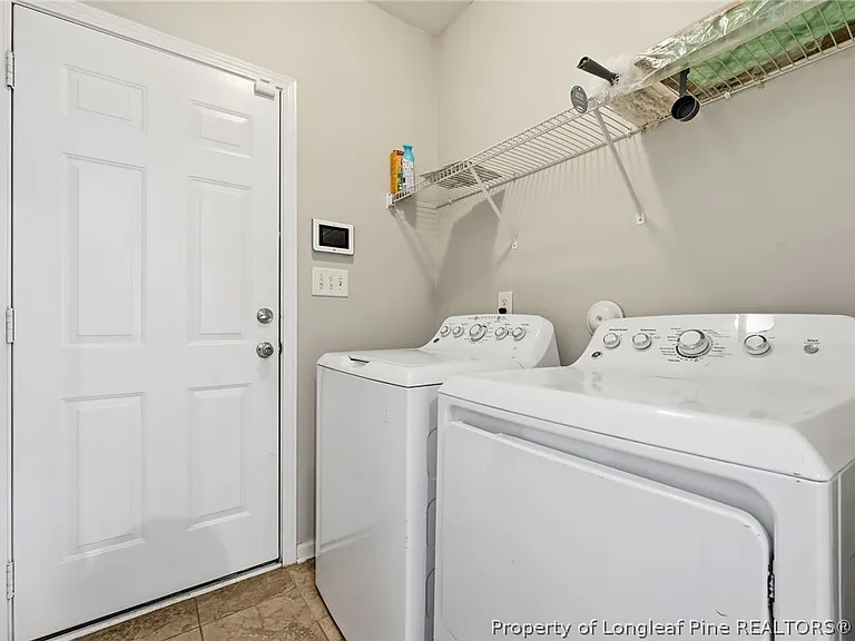 2219 Gray Goose Loop — Photo 15
