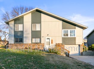 6105 S 151st Ave, Omaha, NE 68137