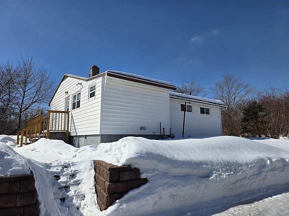 3rd image of 653 Coxheath Rd