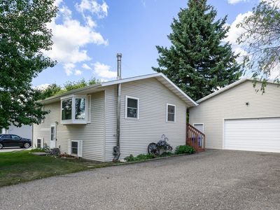 210 Crown Butte Dr, Mandan, ND, 58554