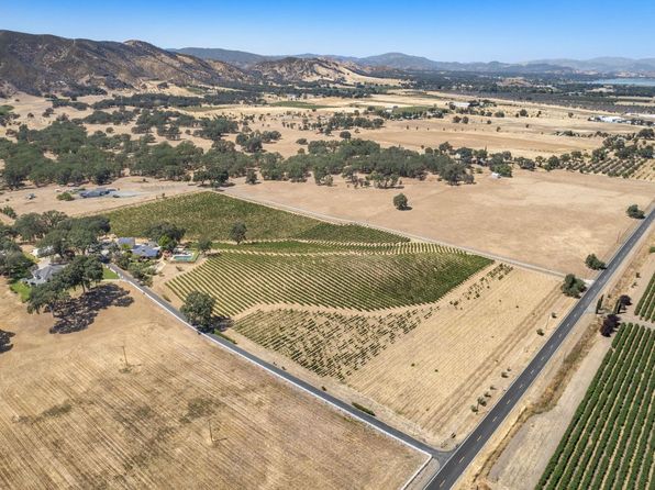 5615 Highland Springs Rd, Lakeport, CA 95453