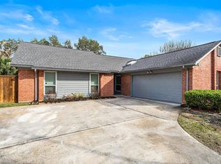 15418 Windy Cove Dr, Houston, TX 77095