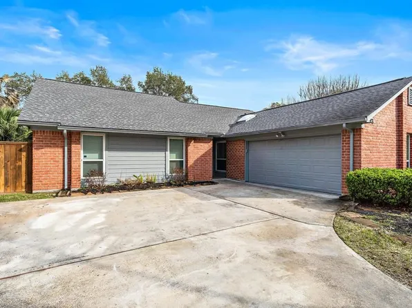 15418 Windy Cove Dr, Houston, TX 77095