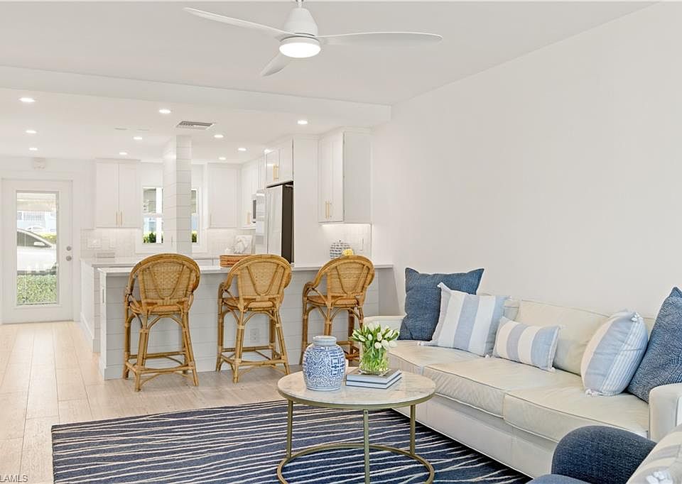 1st image of 614 Broad AVE S #614
