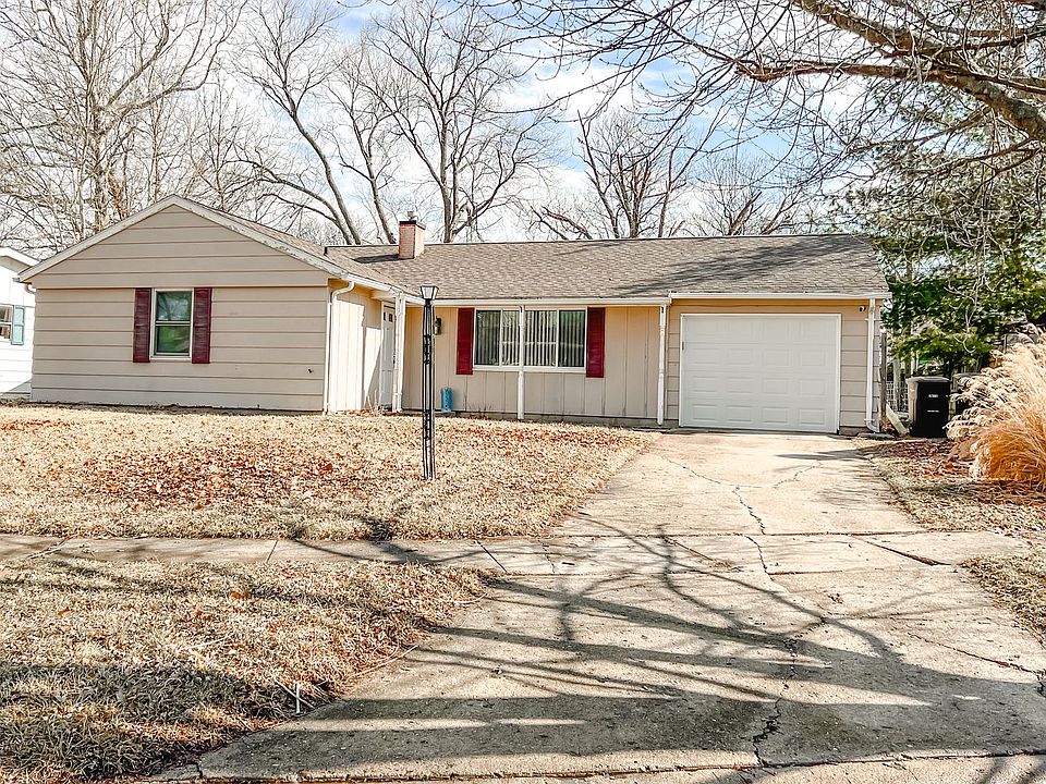 1st image of 1529 Normandy Dr