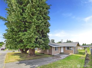 1301 E 62nd St, Tacoma, WA
