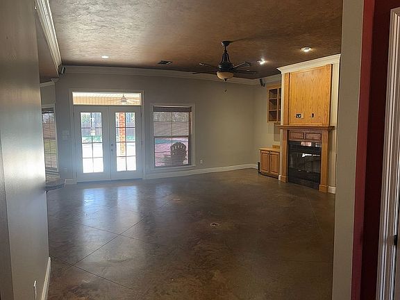 3rd image of 6321 Bayou Crossing Dr