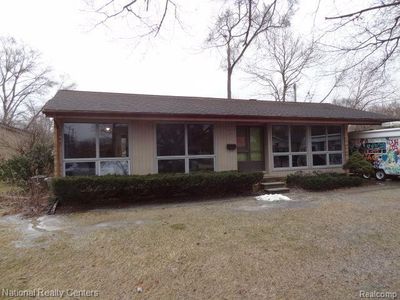 33827 Cindy St, Livonia, MI, 48150