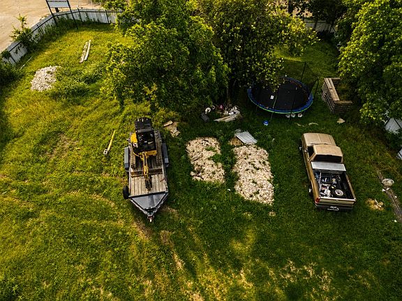 4th image of 1520 Webster Ave