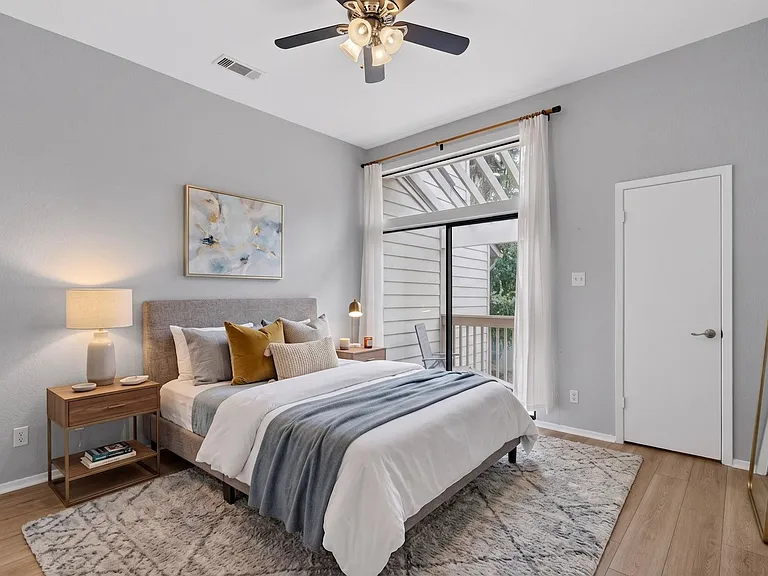 3801 Menchaca Rd #25 — Photo 15