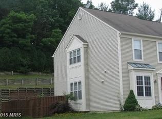 13014 Hunterbrook Dr, Woodbridge, VA 22192