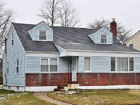 1st image of 3821 Hahn Ave